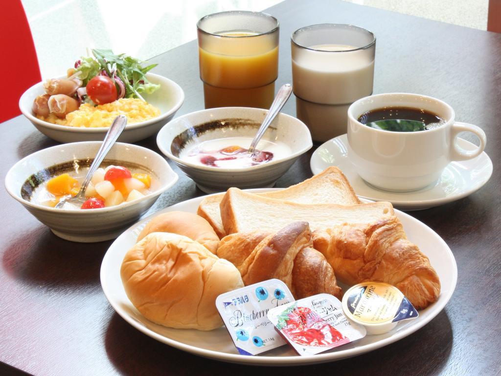 APA Villa Hotel Toyama-Ekimae Dış mekan fotoğraf