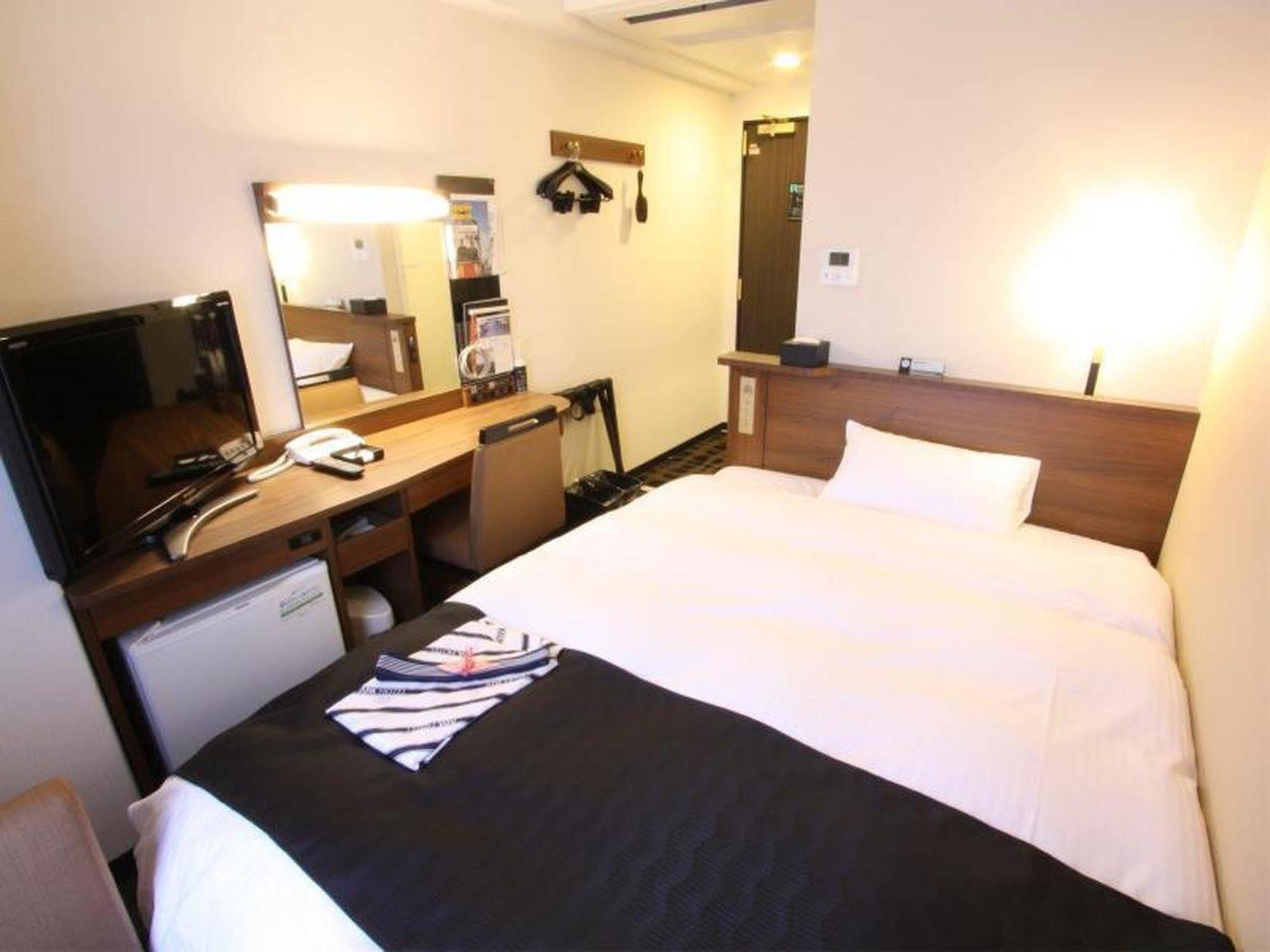 APA Villa Hotel Toyama-Ekimae Dış mekan fotoğraf